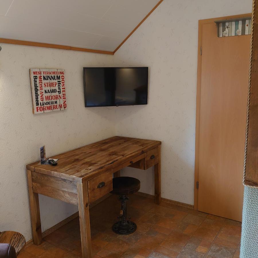 De Cyprian Bed & Breakfast Kaard Екстериор снимка